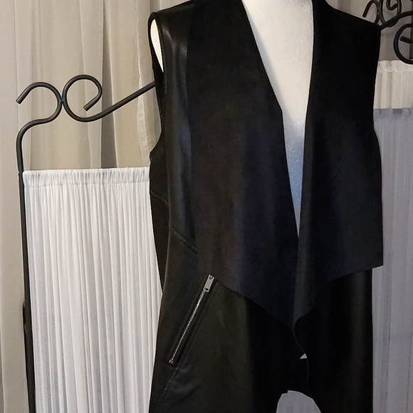 🇨🇦 Sz XL Joan Vass New York Faux Leather Vest - Picture 2 of 13